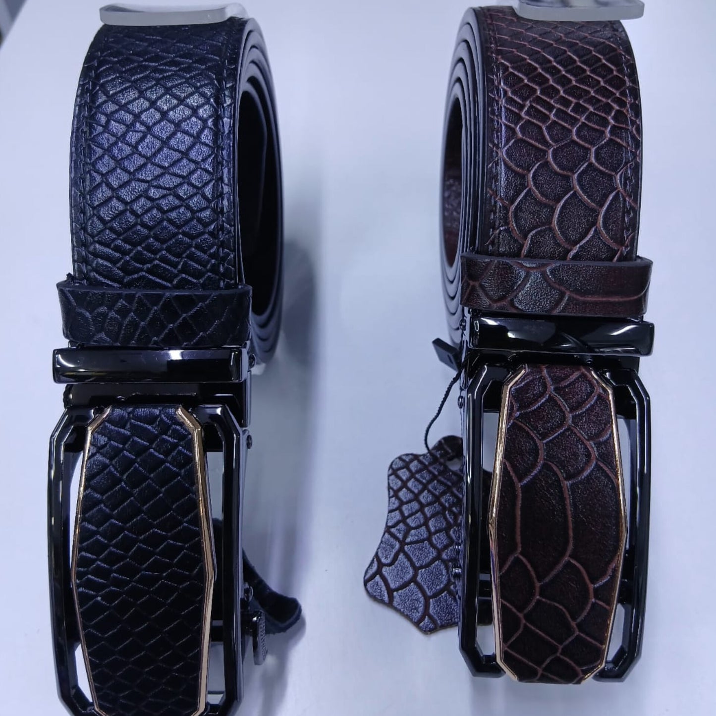 Men's leather belts
