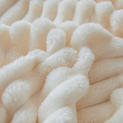Fluffy Coral Velvet Thickened Warm Plush Blanket