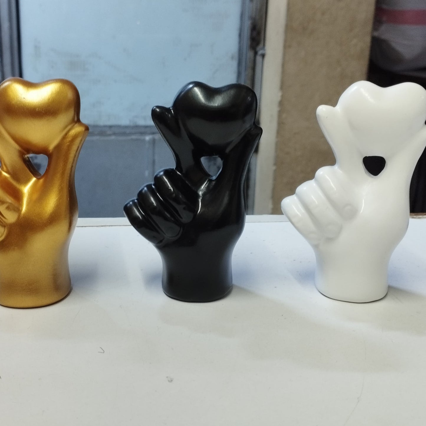 Heart Hand Gesture Decor Statue