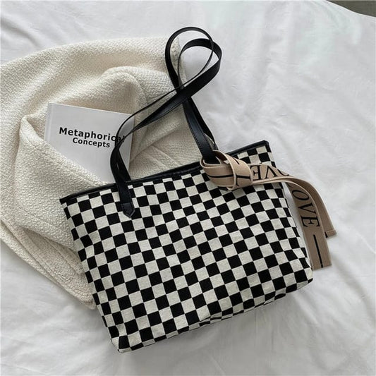 Women's plaid handbags