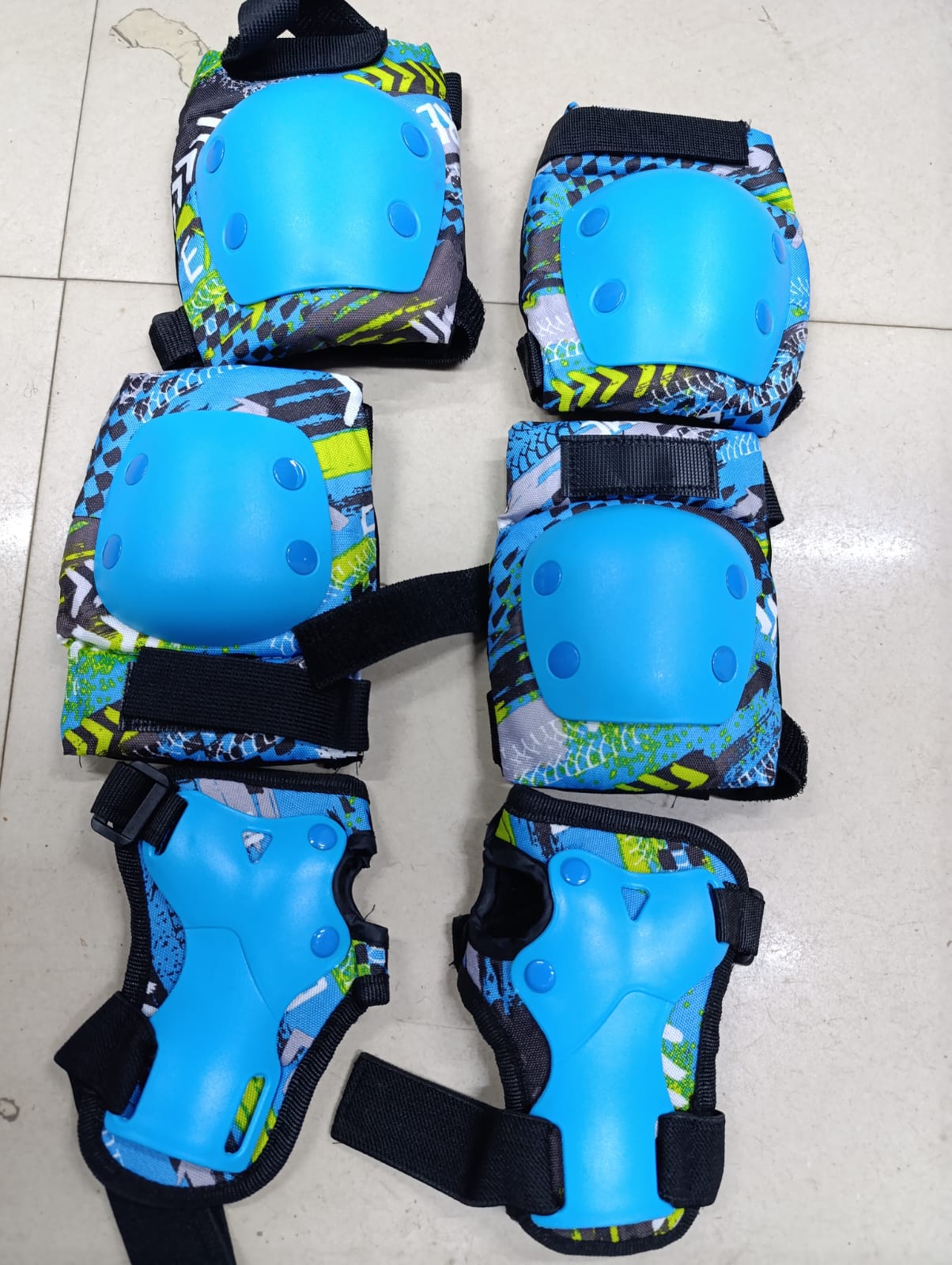Skating guard set