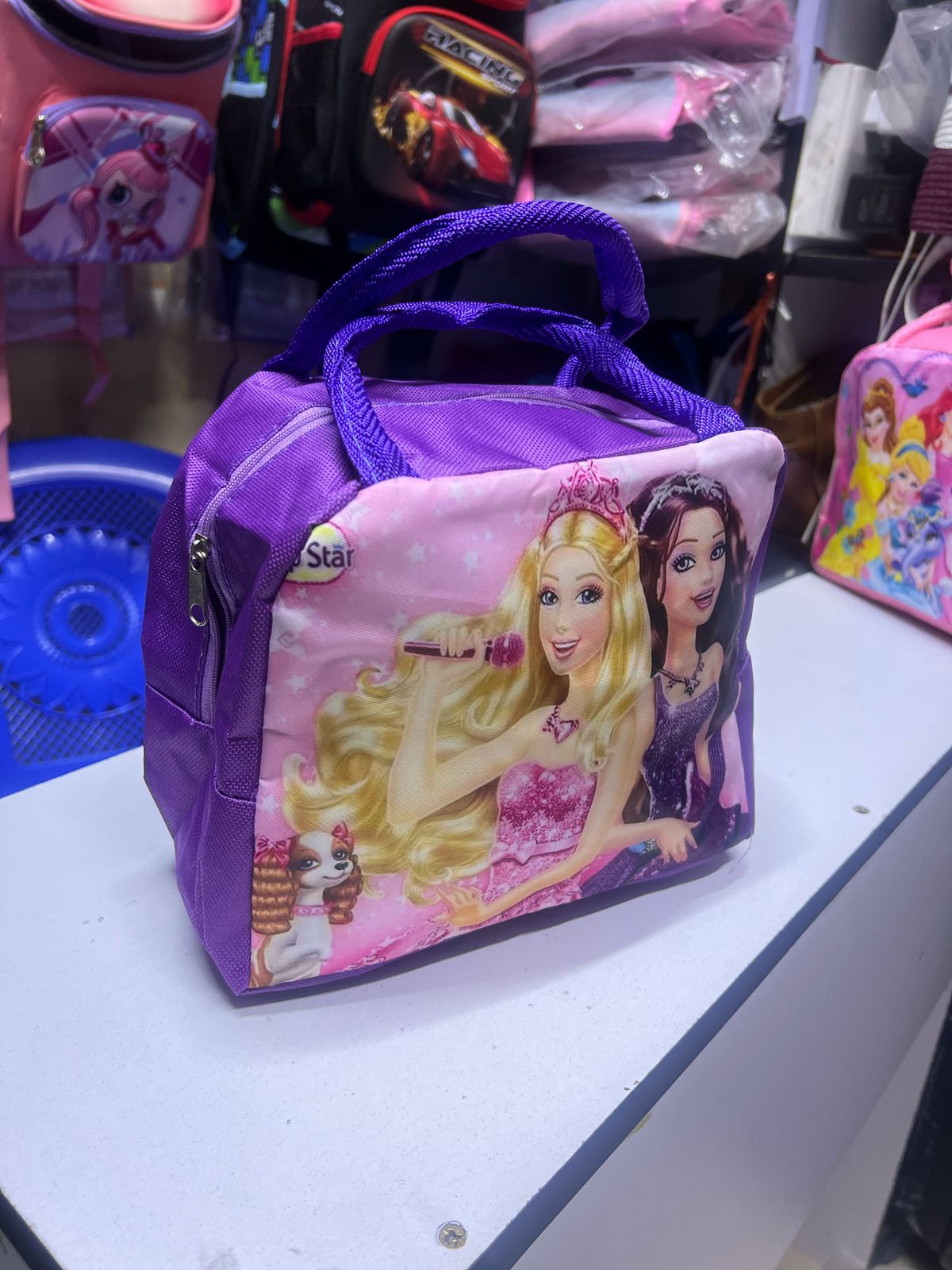 Cartoon themed kids insulated lunch bags