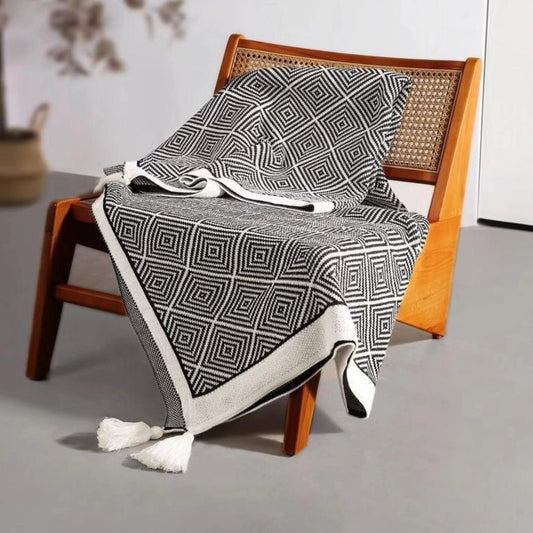 Bohemian Knitted Throw Blanket with Pendants