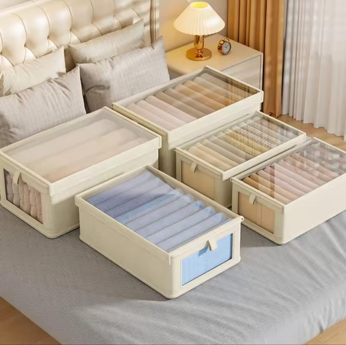 Foldable clothes organizer
