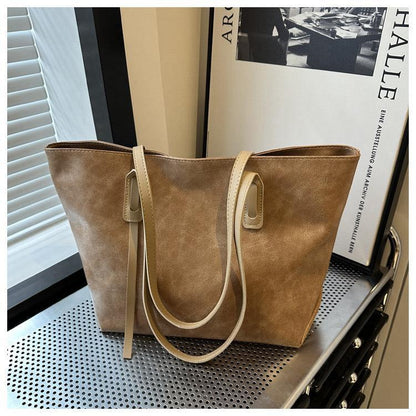 Women's handbags