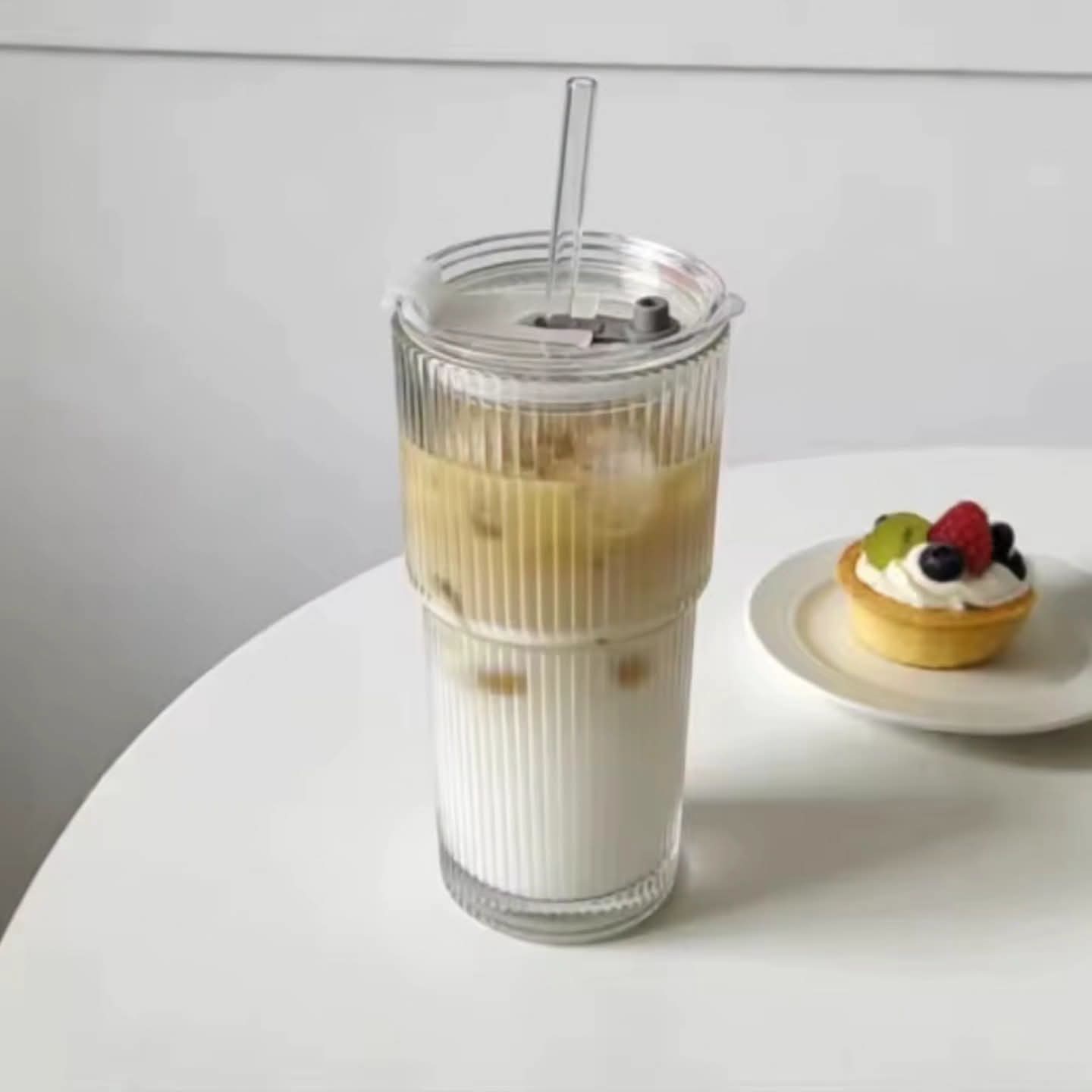 Borosilicate Tumbler with Straw