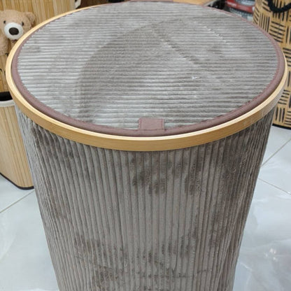 Round soft wooden laundry basket