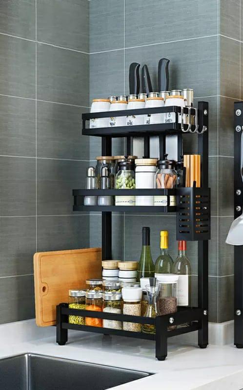 Spice rack with chopping board rack