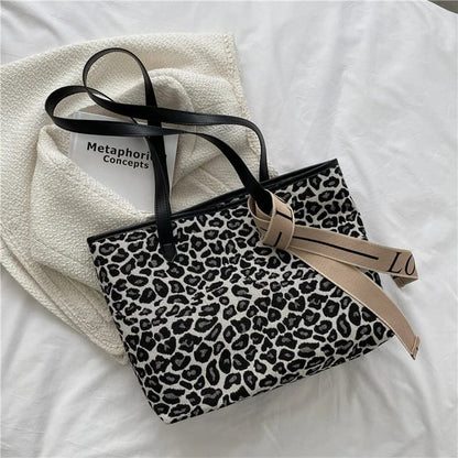 Women's plaid handbags