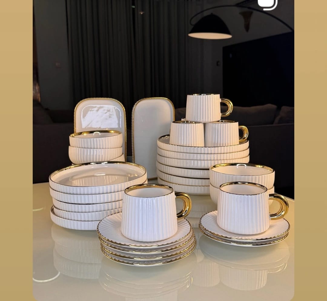 32Pc Ceramic Dinner Set With Gold Rim