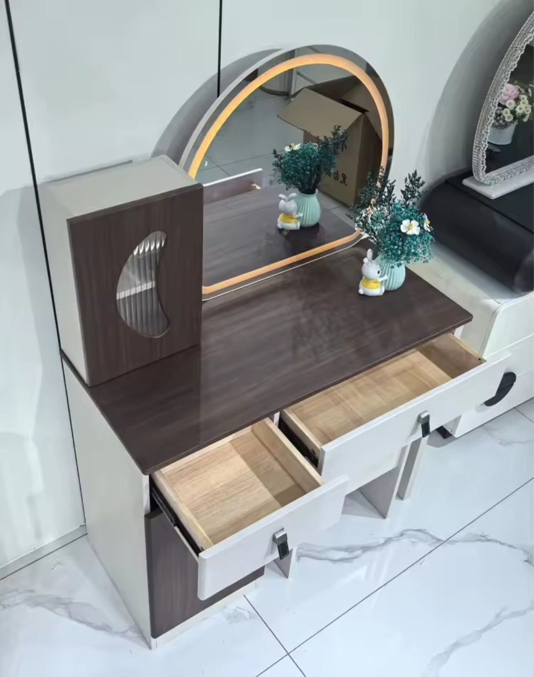 Wooden Dressing Table Stool and Storage Cabinet
