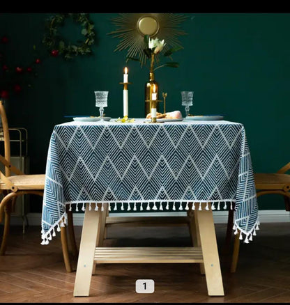 Linen table cloth