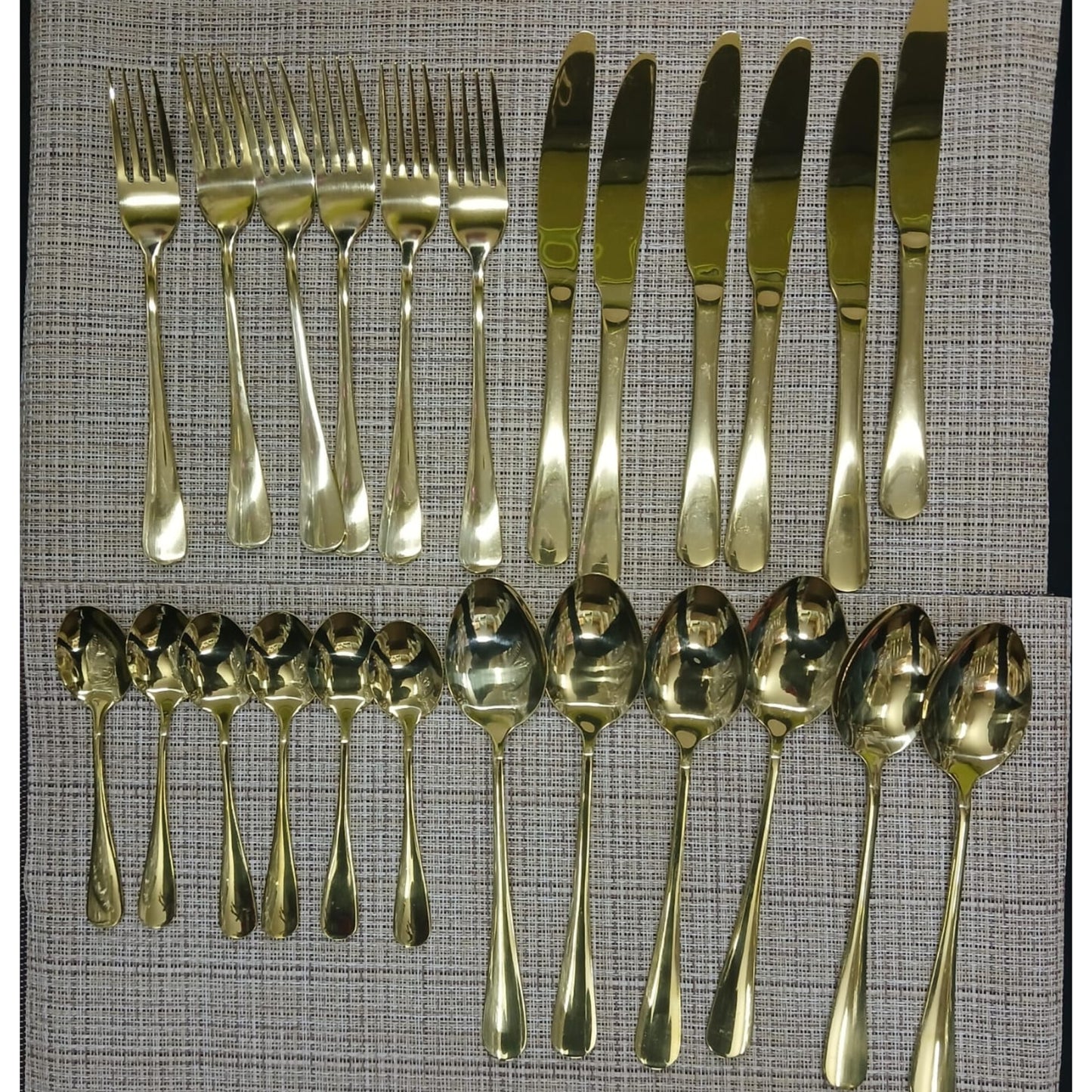 24Pc Gold Cutlery Set
