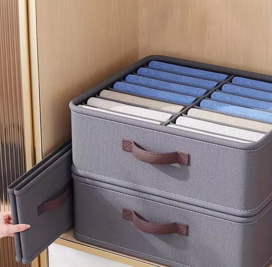 16 Slot partitioned closet organizers