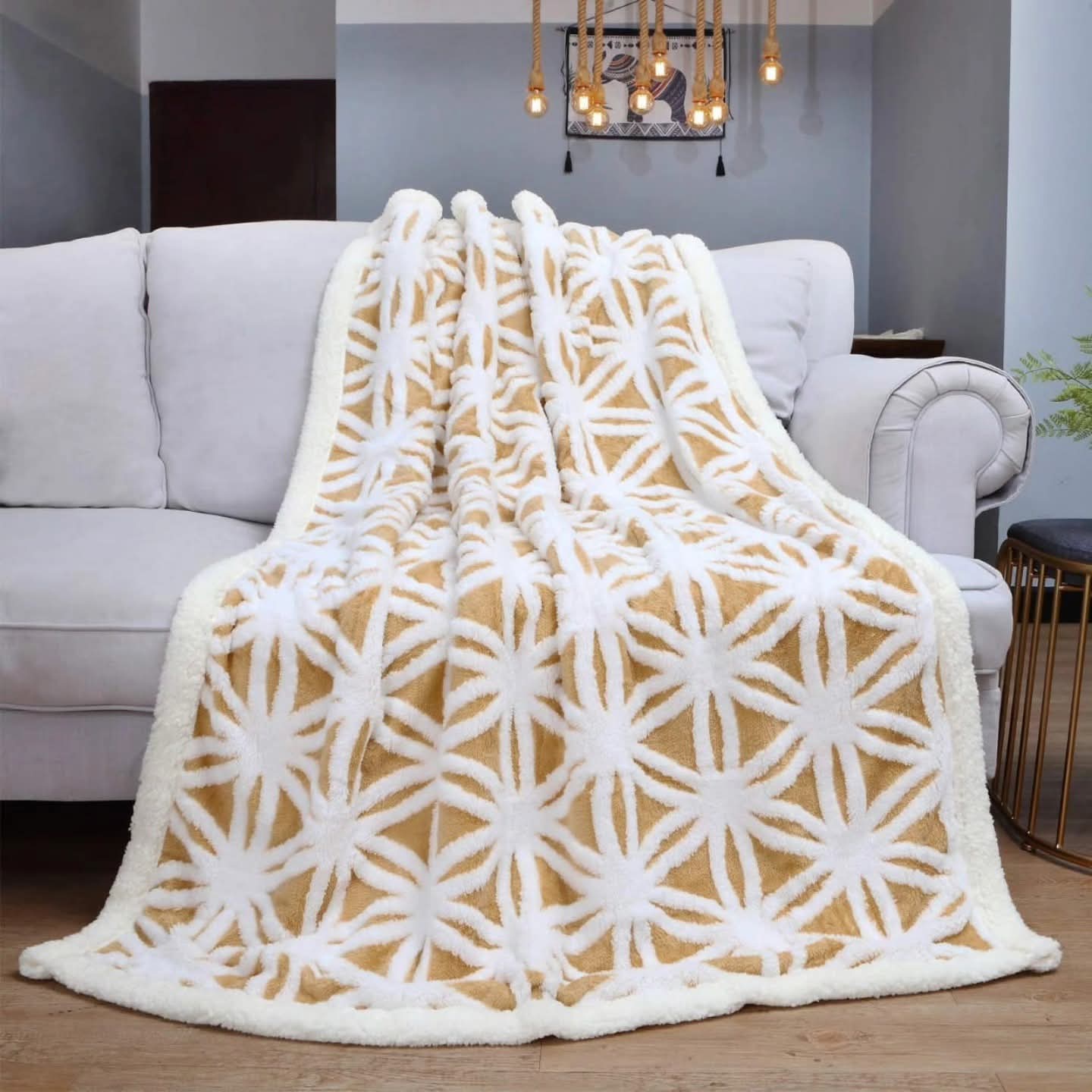 Sherpa Patterned Throw Blanket