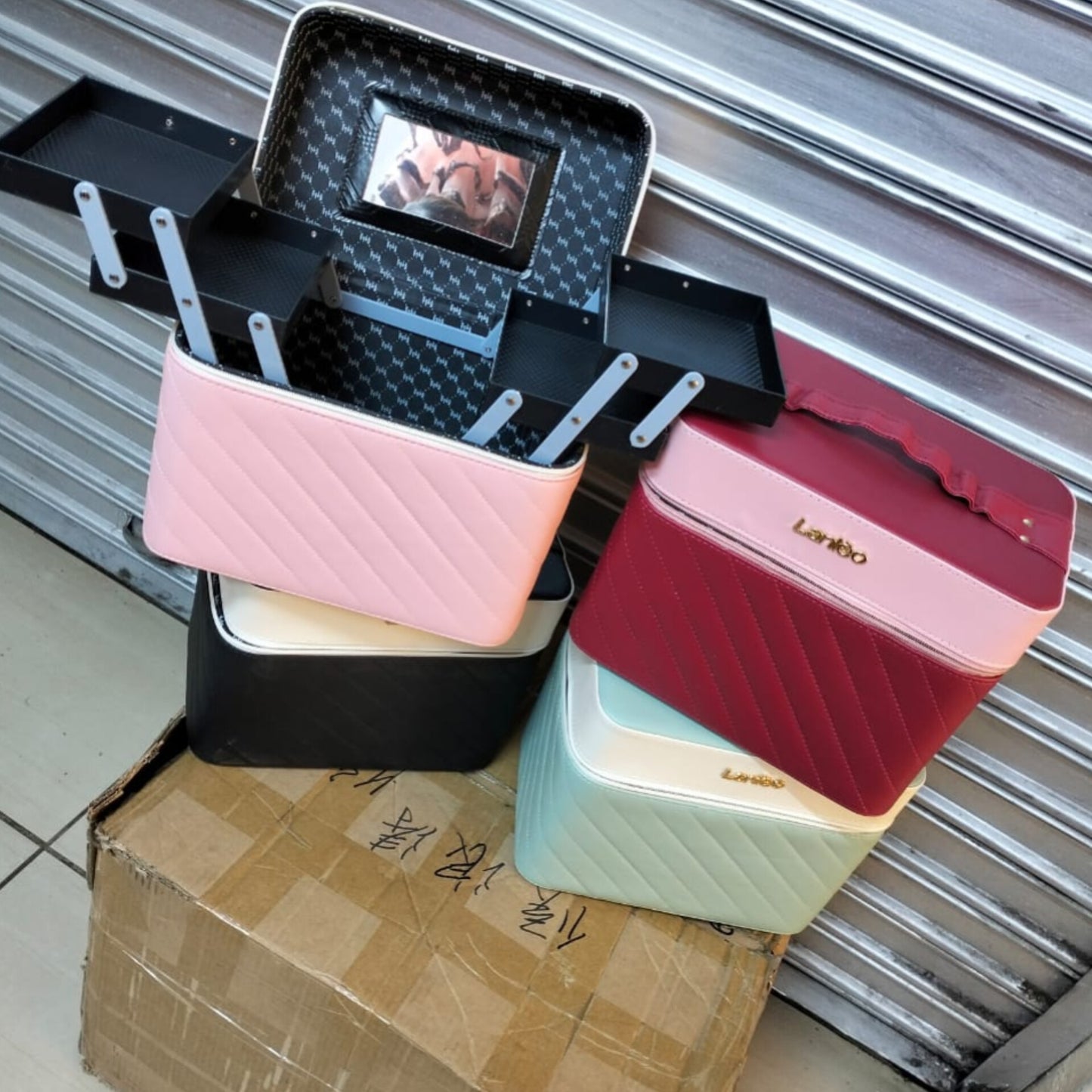 Three tier large capacity professional cosmetic box