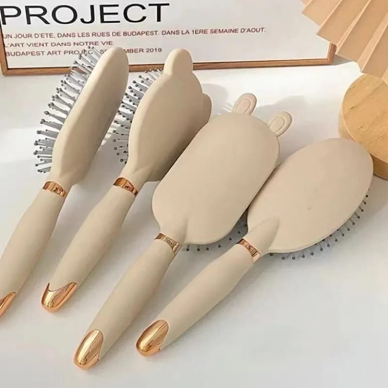Cute travel hair comb