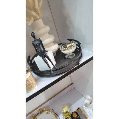 Round counter tray