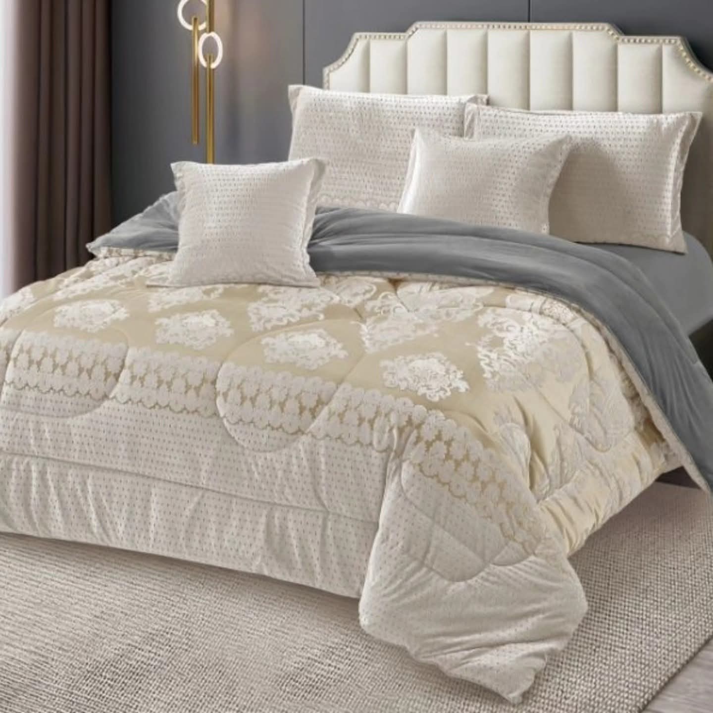 6*6/6*7 Silk duvets with 1 sheet 2 pillow cases and 2 decorative cases