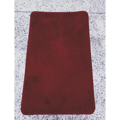 Absorbent bathroom door mat