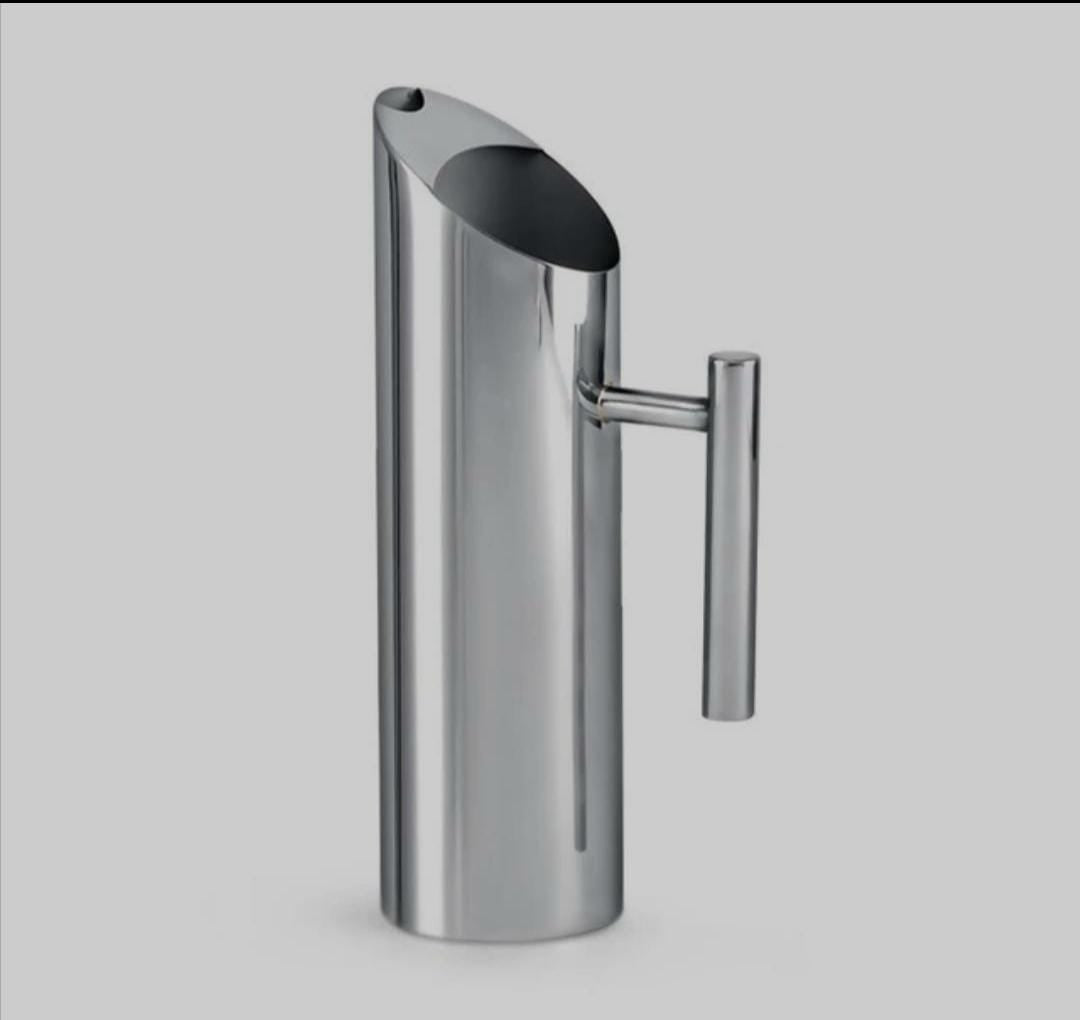 Water  pitcher jug