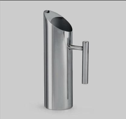 Water  pitcher jug