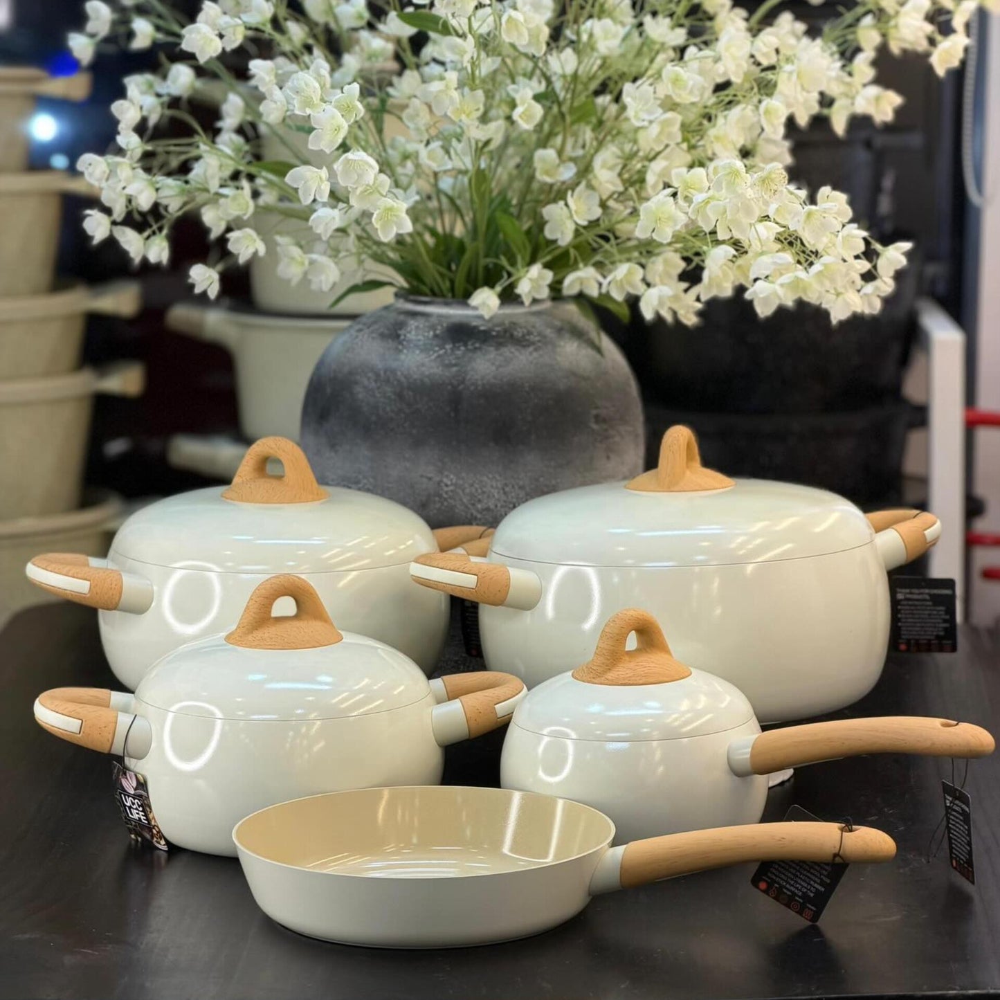 9Pcs  Forged Aluminium Ceramic Cookware Set