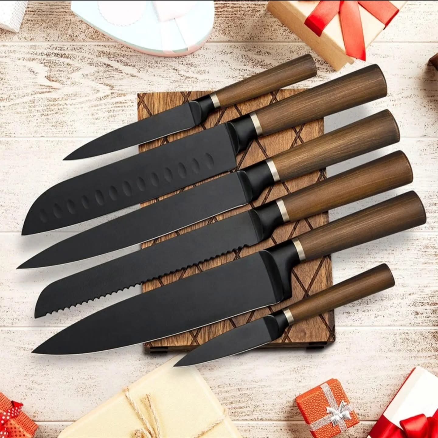 7 Pc kitchen knife set with wooden holder