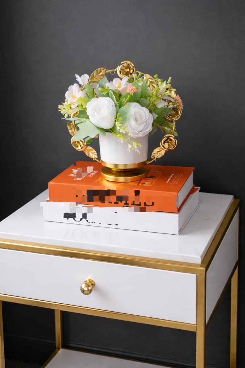 Metallic+Ceramic Vase and Flower