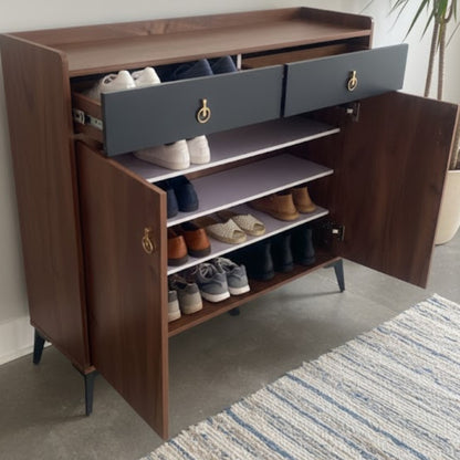 Shoe cabinet
