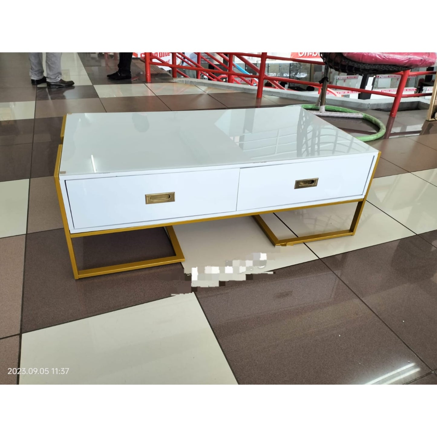 Rectangular coffee table