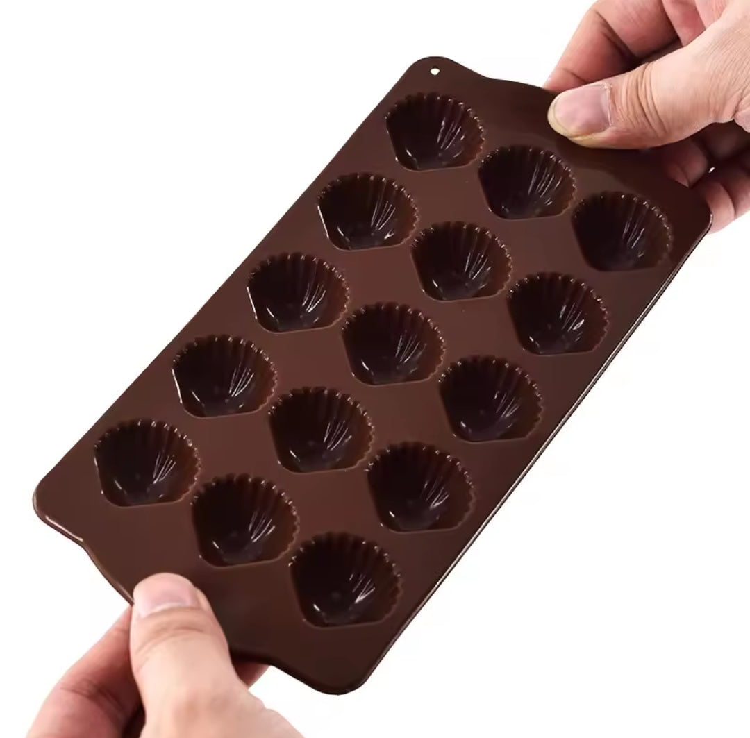 15 Slot silicone moulds