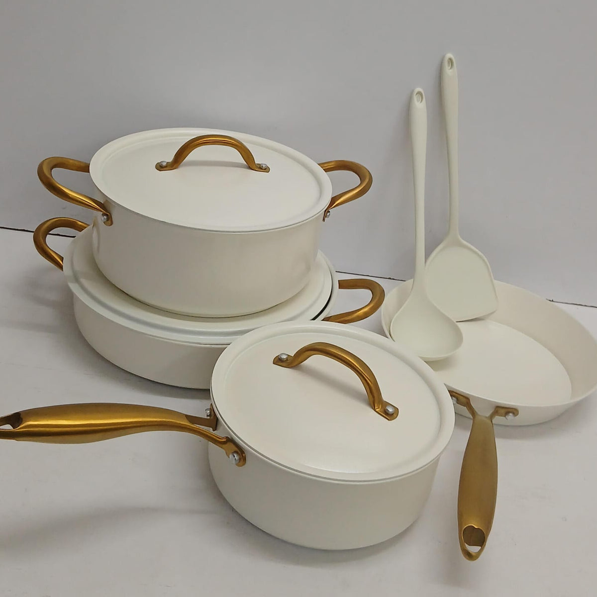 12Pcs Heavy Duty Metal Cookware Set