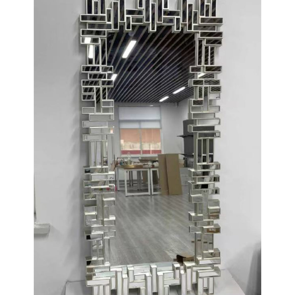 Structured Frame Decorative Wall Mirror
