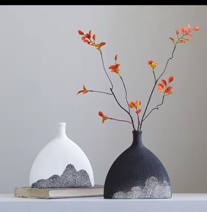 Modern Vase fish tail design