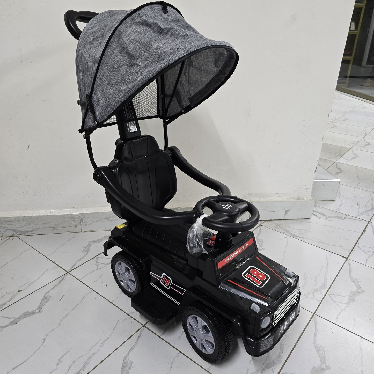Baby push rides with canopy