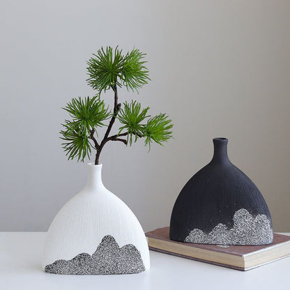 Modern Vase fish tail design