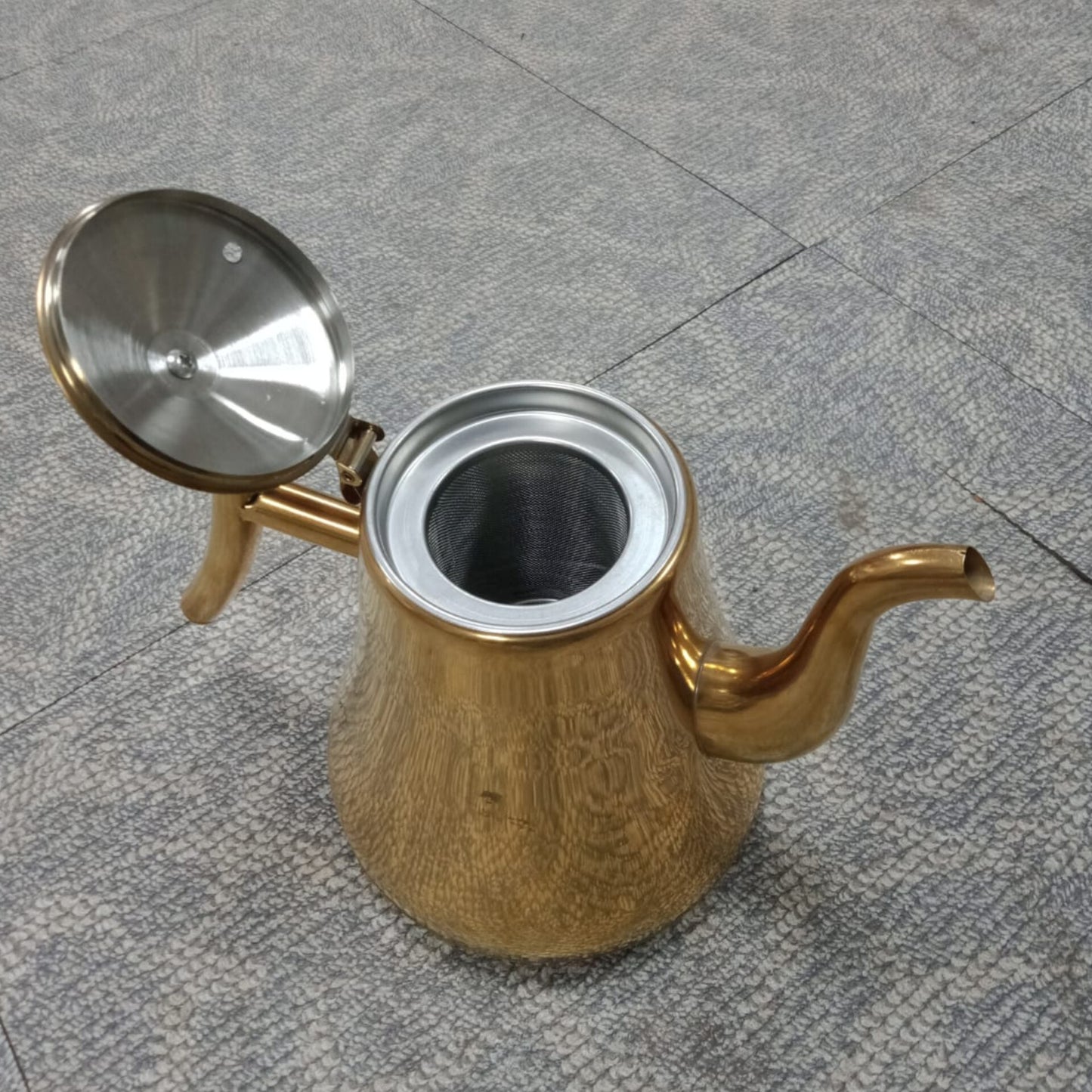 2 Ltrs Gold Stainless Steel Tea Kettle with Infuser