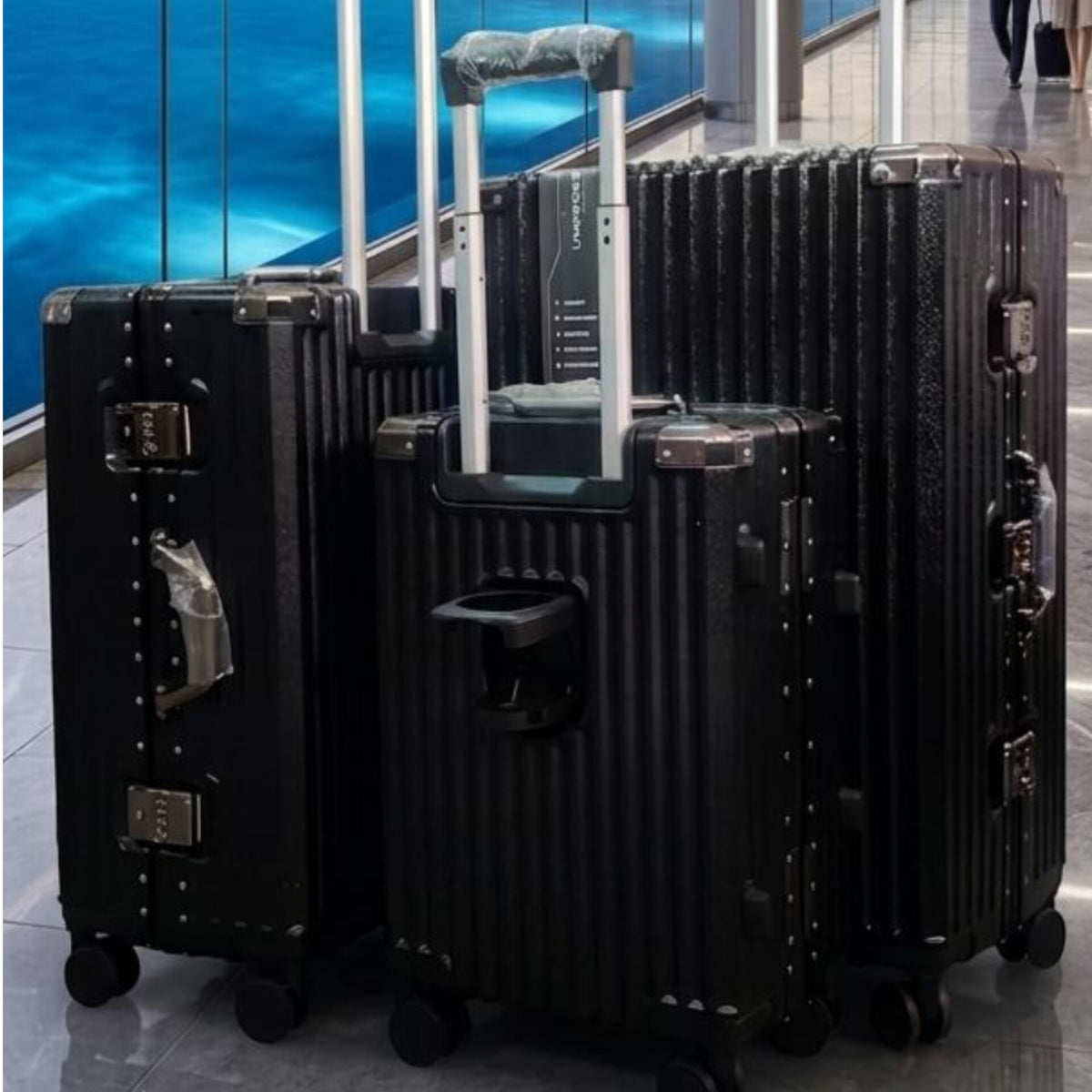 3PC Set Unicross Aluminium Zipless Suitcase With Cup Holder |Size 30