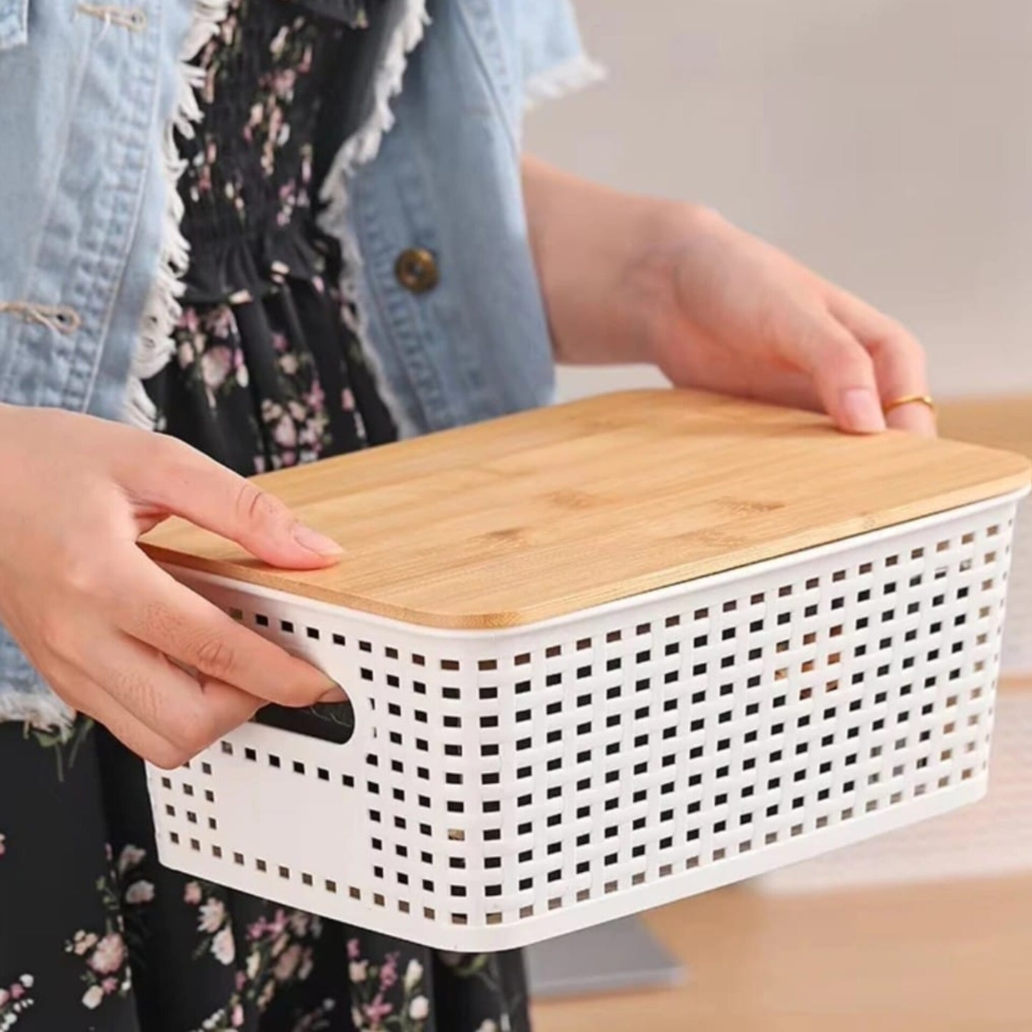 Plastic multipurpose  organising basket with bamboo lid
