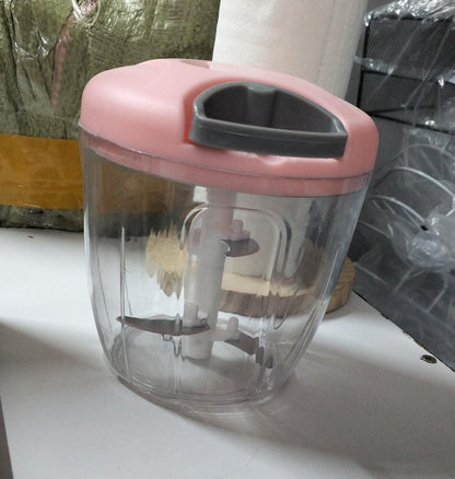 Food chopper / cutter