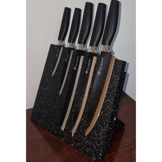 Kitchen knives set