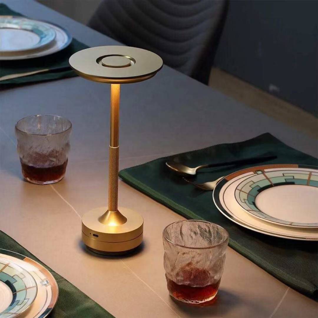 Rechargeable gold restaurant table lamp 