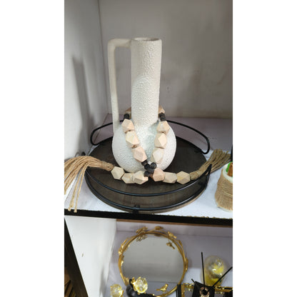 Round counter tray