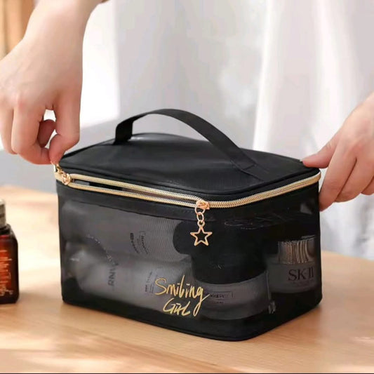 Travel toiletry bag