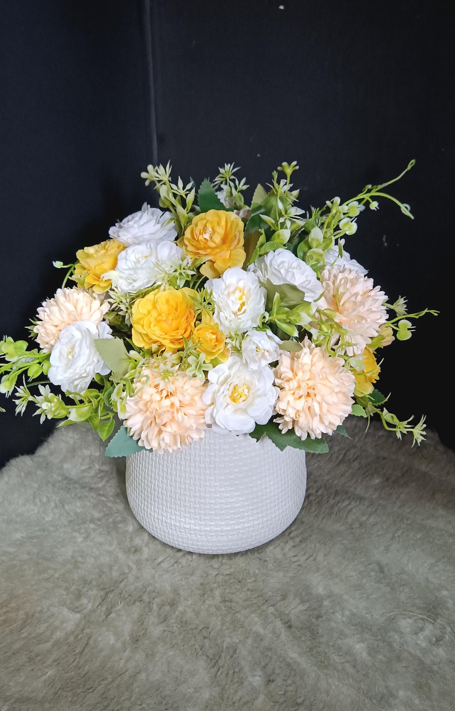 Vase with flowers