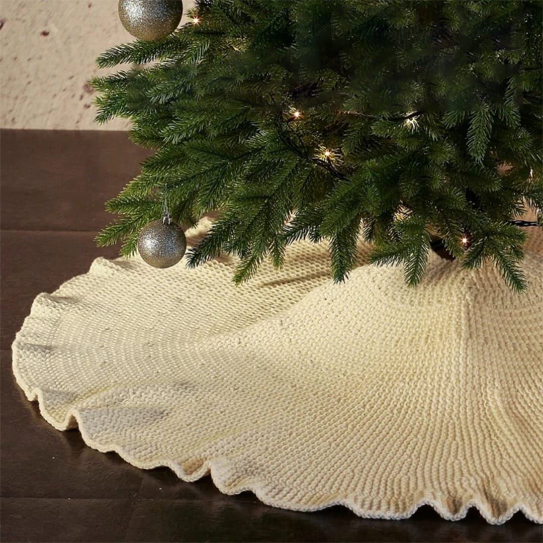 Christmas Knitted Tree Skirt
