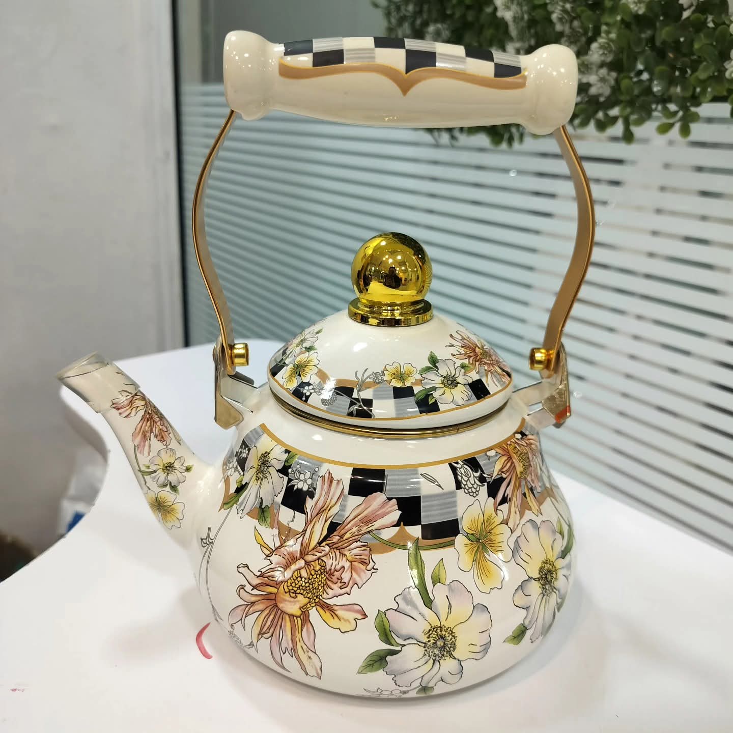 1.5L Floral Enamel Tea Kettle Gha