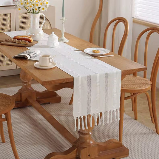 White Table Runner Cloth