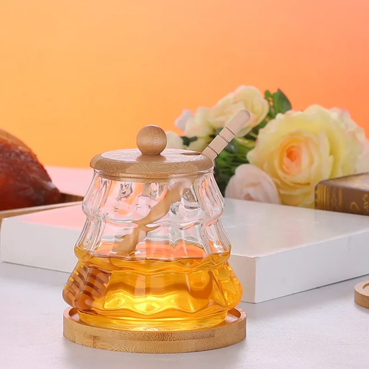 Honey jar